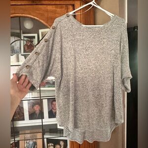 1X Gray Women's Top with Button Detail. MUST BE BUNDLED